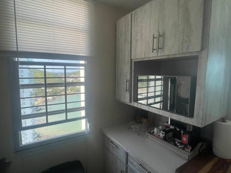 Ocean View 2 Bed 1 Bath 2 Parkings & Pool @ Dos Marinas Fajardo Lejlighed Eksteriør billede